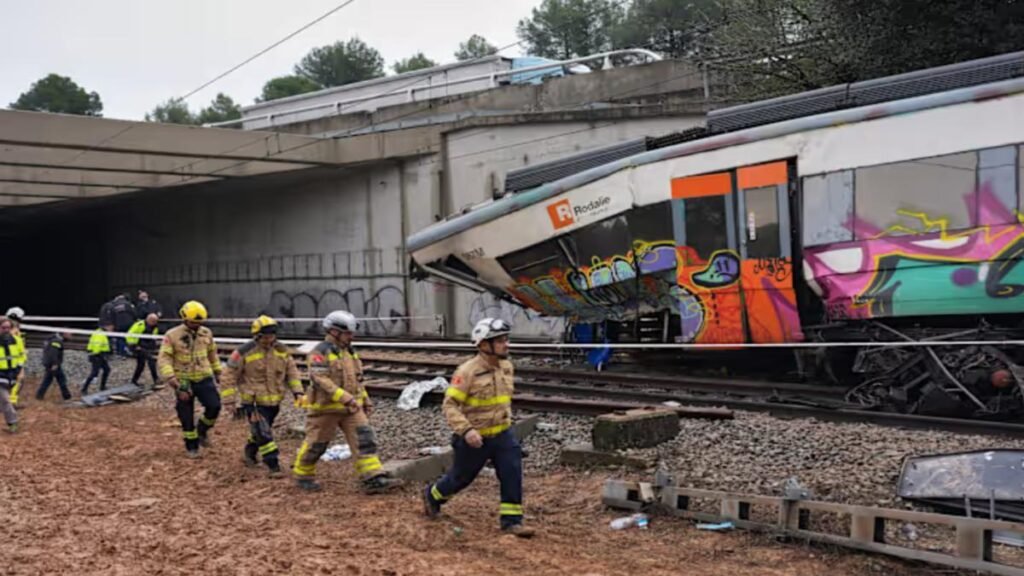 Derailment of a Rodalies commuter train near Gelida in Catalonia
